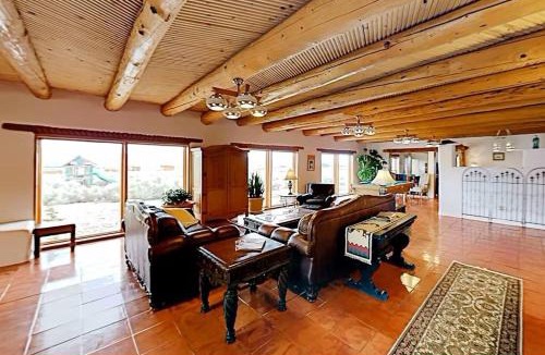 El Prado House | Taos Views Forever