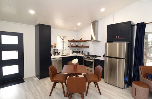 Angel Fire Cabin | Ten Cabins on One Property, Fire Pit, BBQ, King Bed, Free Sledding, A/C