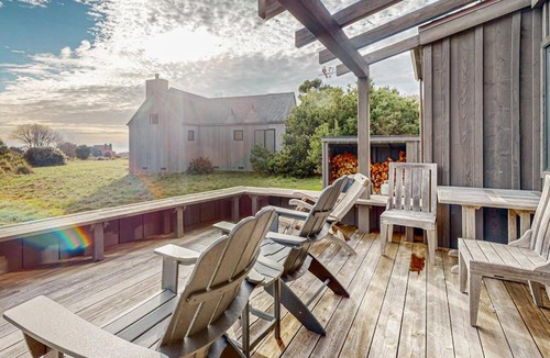 Sea Ranch House | The Barn