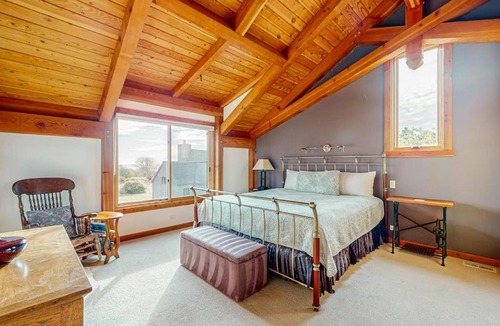 Sea Ranch House | The Barn