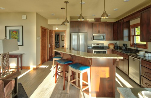 East Gull Lake Cabin | The Beach House at Madden's
