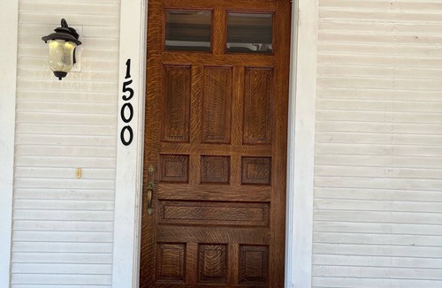 Eau Claire Apartment | The Byron A. Historic Eau Claire Home