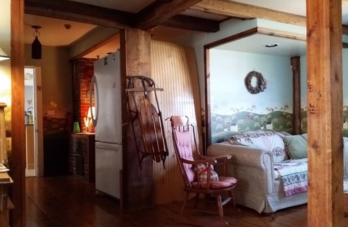 Historic Main Street Bed & Breakfast | The Carriage Barn Inn