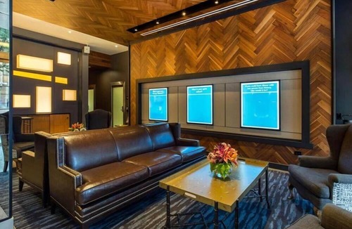 Streeterville Hotel | The Chicago Hotel Collection Magnificent Mile Upscale Saint Clair Suite, 3 Units