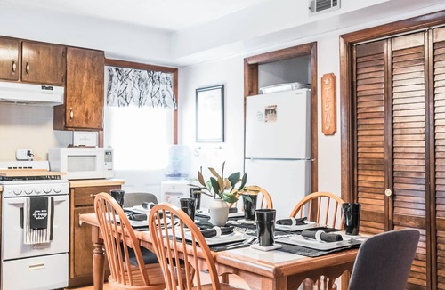 Neillsville Cottage | The Cozy Getaway Cabin w/Hot Tub-Sauna-WiFi on ATV trails near Lake Arbutus