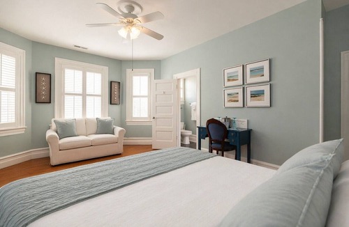 Edenton Bed & Breakfast | The Edenton Collection-Captain's Quarters Inn