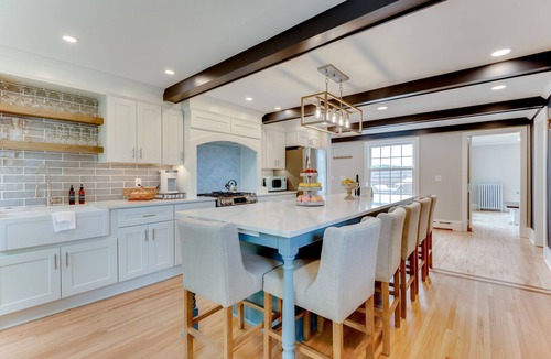 Excelsior Condo | The Guest House - Estate