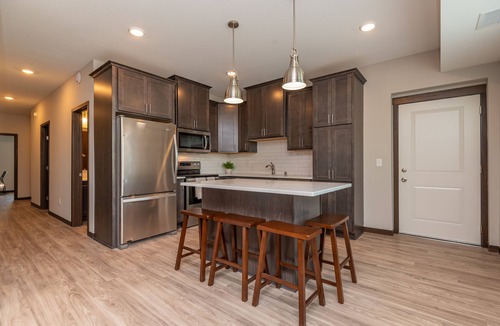 Merriam Park Apartment | The Highline Apartments - Built in 2021/22