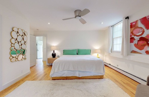 Old Chatham Apartment | The Hudson 2 bedroom bungalow apartment at the Wilbur Estate