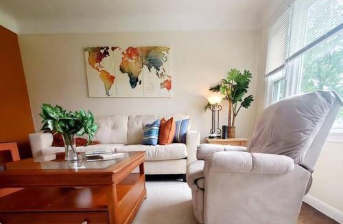 Pontiac House | The Joslyn Chateau, a tri-level home that sleeps 8 with a king master