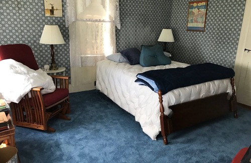Lyndonville Other | The Justus Buchler House: Your Launchpad for fun!