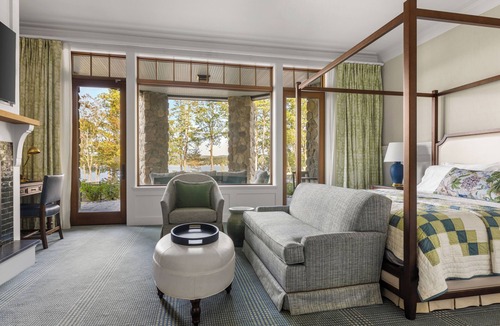 Lochmere Hotel | The Lake Estate on Winnisquam