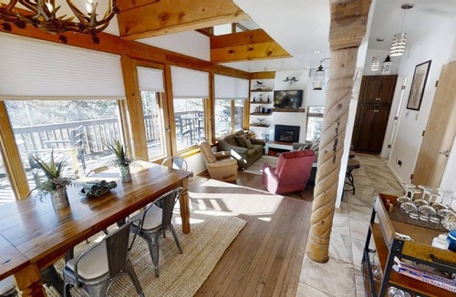 Taos Ski Valley House | The Lift Haus - Taos Ski Valley - New Property! - Elevator - Breathtaking Views