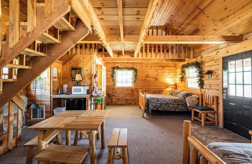 Neillsville Cabin | The Loft Cabin at the Riviera Resort in Neillsville, Wisconsin!