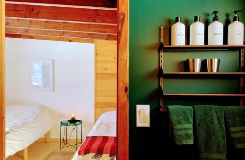 Indian Lake Hotel | The Lorca Adirondacks Motel