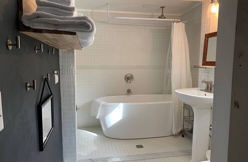 Wilmington Bed & Breakfast | The Nutmeg