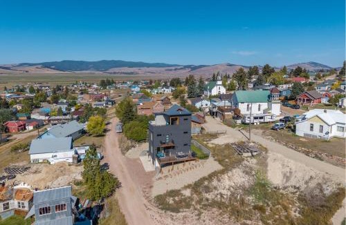 Philipsburg House | The Perch Rooftop Sky Lounge, Mountain Views