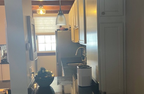 West Hartford Condo | The Quechee Acorn! Cozy 2-bedroom condo near amazing amenities!