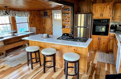 Gloversville House | The Sacandaga Lakeside Escape - NEWLY RENOVATED 2024!