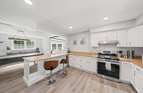 Greenfield Center House | "The Stream House" Saratoga home on 4+ acres
