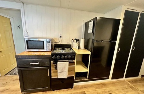 Wabasha Cabin | The Summer Breeze - Close to everything Mississippi River Valley!