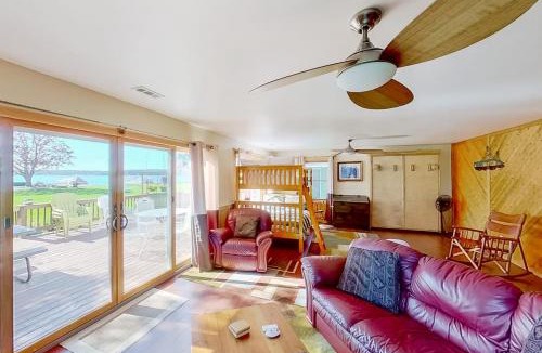 Onekama House | The Summer House