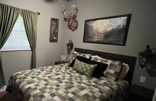 Minter Cabin | The Ultimate Getaway: Experience Total Peace and Tranquility.