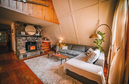 Stratton and Bromley Ski Areas Cabin | The Vermont A-Frame Mountain Retreat