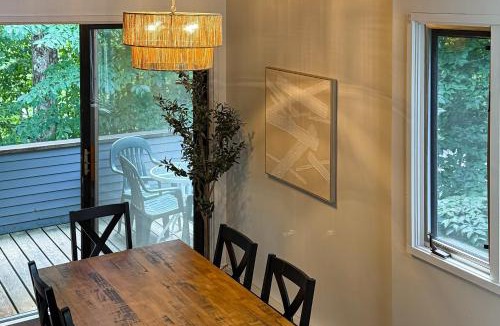 Lincoln Apartment | The Wolf Den