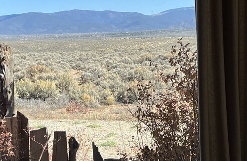 Carson House | The Woman, The Rabbit and the Moon Ranch