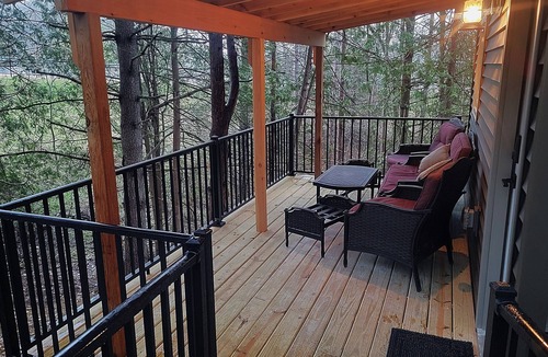 Elba Cabin | Three Treehouse Cabins in the Bluff Woodlands