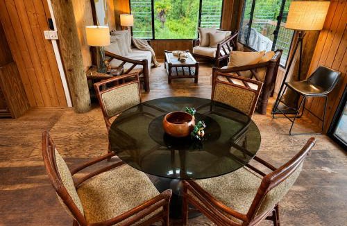 Keaau House | Tiki Treehouse