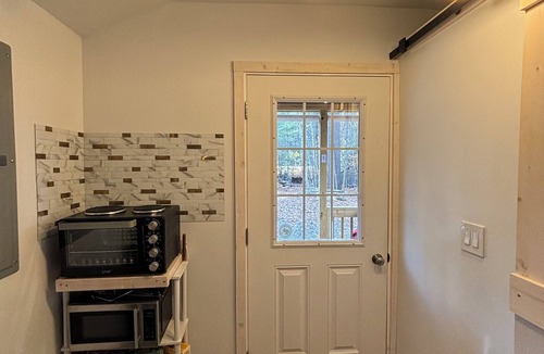 Elizabethtown Apartment | Tiny Home in Adirondacks Pets Welcome & close to Lake