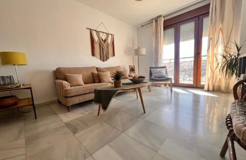 Valbueno Apartment | Titan, edificio Hipercor, con Parking