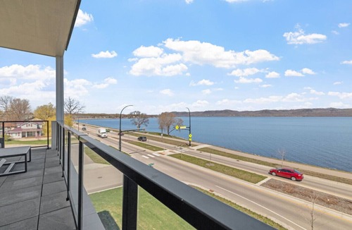 Lake City Condo | Top floor end unit with covered porch overlooking Lake Pepin - Unit 301