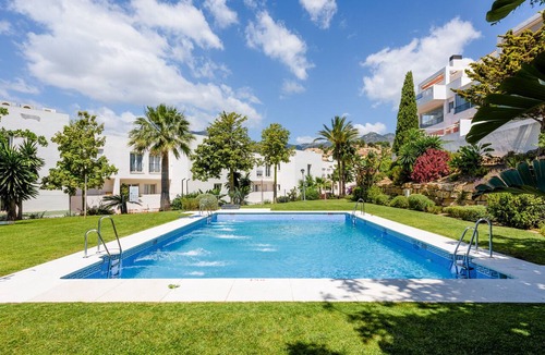 Torrequebrada Apartment | Torrequebrada Golf Resort | Luxury Apartment with Terrace, Pool & Private Parking