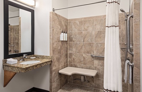 Warehouse District Hotel | TownePlace Suites by Marriott Minneapolis Downtown/NorthLoop