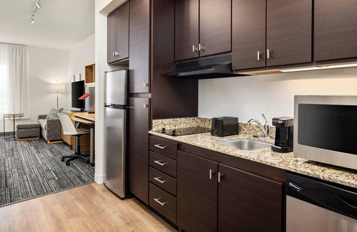 South Loop Hotel | TownePlace Suites Minneapolis near Mall of America