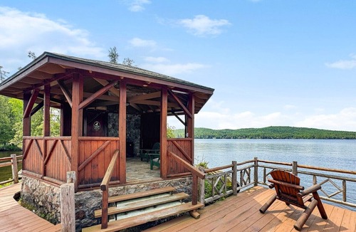 Inlet House | Townhome B4 - 4th Lake