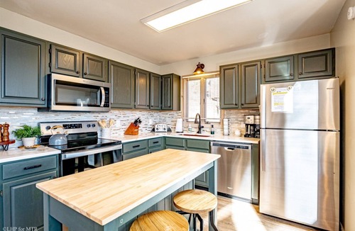 Davis House | Trail Magic - 57 Mountain Laurel Lane