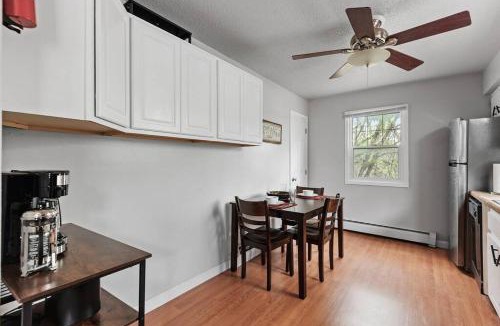 Spring Lake Park Apartment | Tranquil 2BR Apt Mpls - 8075 Apt 3