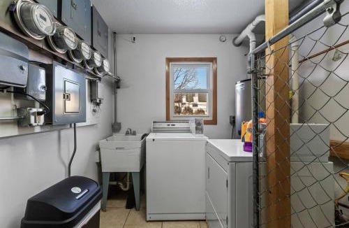 Spring Lake Park Apartment | Tranquil 2BR Apt NE Mpls - 8073 Apt 4