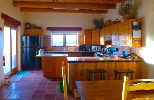 El Prado House | TRANQUIL GET AWAY between Taos & Ski Valley