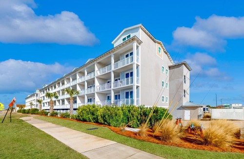 Mexico Beach Apartment | Tranquil Harbour 102