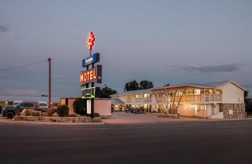 East Las Vegas Hotel | Travelodge by Wyndham Las Vegas NM