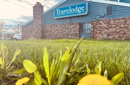 Shakopee Hotel | Travelodge by Wyndham Valleyfair Shakopee