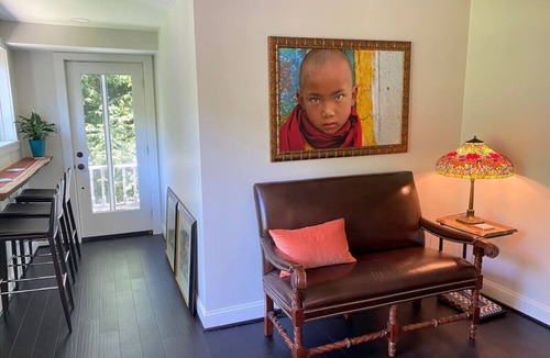 Bolivar Apartment | Trouvaille House Suite 3 Klimt Suite