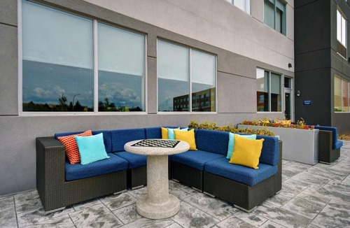 Frenchtown Township Hotel | Tru By Hilton Monroe, MI
