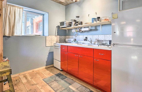 Santa Cruz Apartment | Unique Santa Cruz Studio ~ 25 Mi to Santa Fe