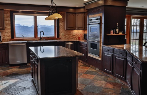Whitefield House | Unmatched Panoramic Views of the White Mountains